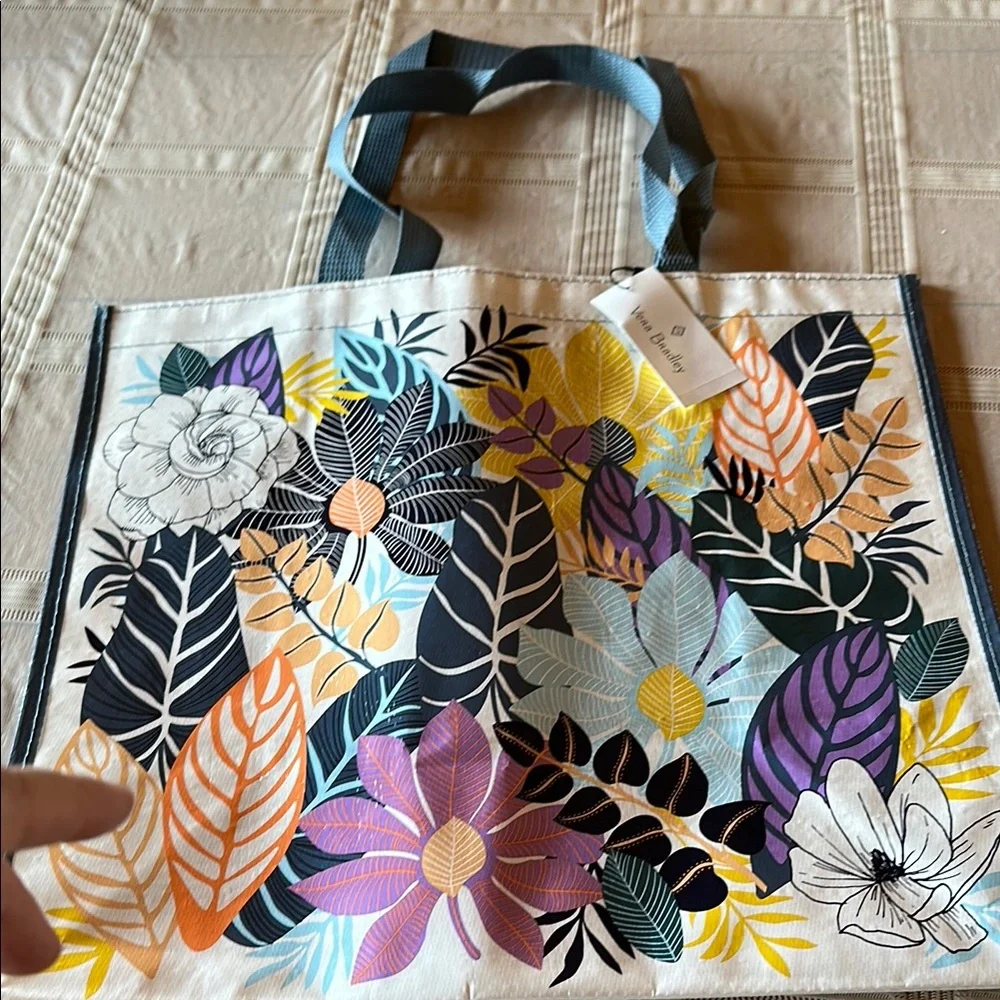 Vera Bradley Palm Floral Market Tote Bag with Multicolor Design NWT - Picture 6 of 10